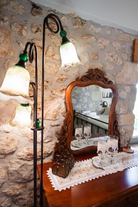 Kariá La Casa Di Bella A Tradional Stone House With Barbecueヴィラ エクステリア 写真