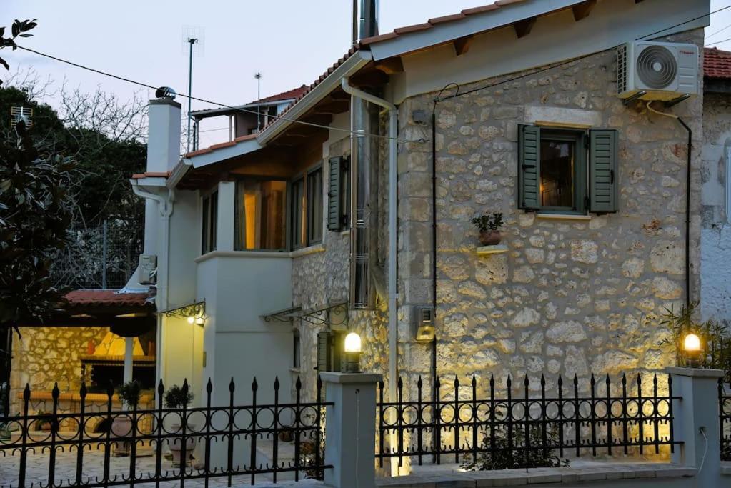 Kariá La Casa Di Bella A Tradional Stone House With Barbecueヴィラ エクステリア 写真